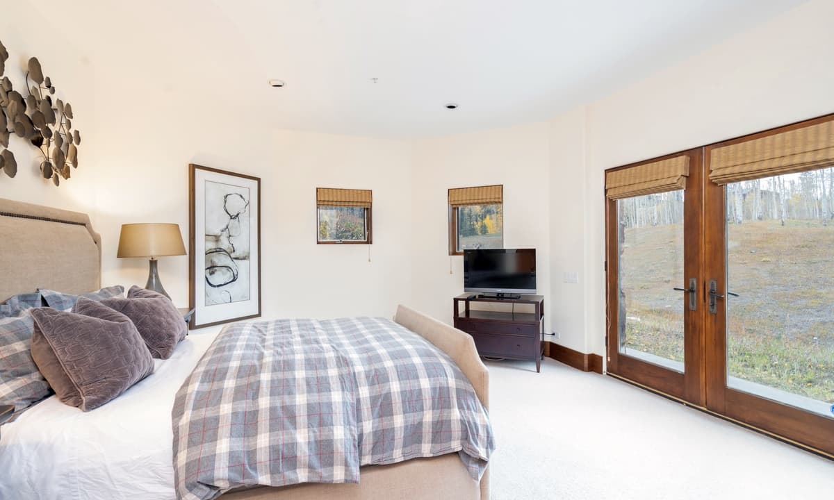 Larkspur Lane 403  - Perched Place