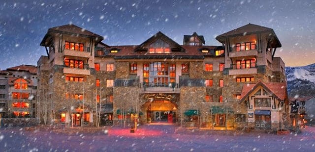 Fairmont Heritage Place, Franz Klammer Lodge