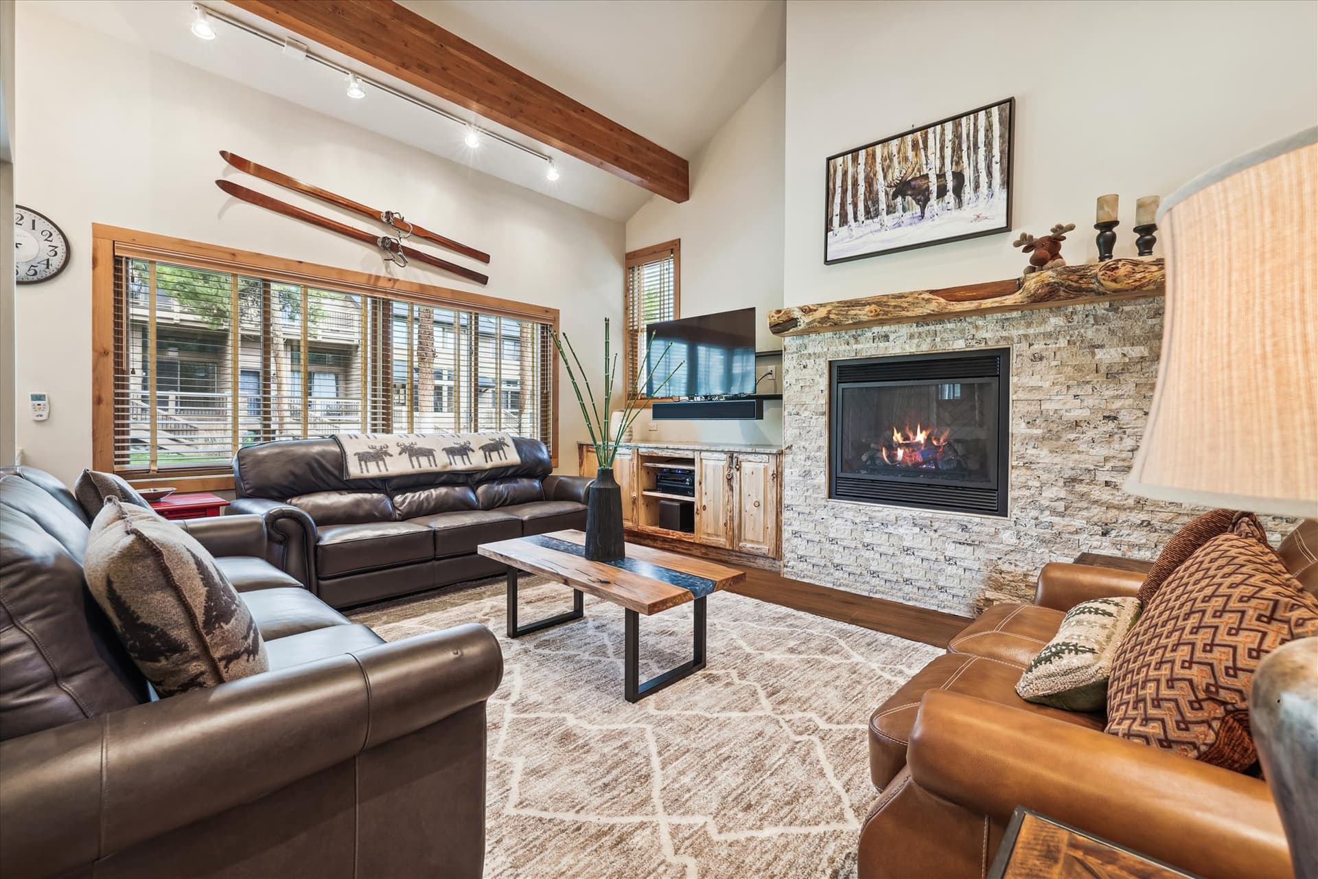 Living Area - Mopey Moose Hideout - Breckenridge Vacation Rental