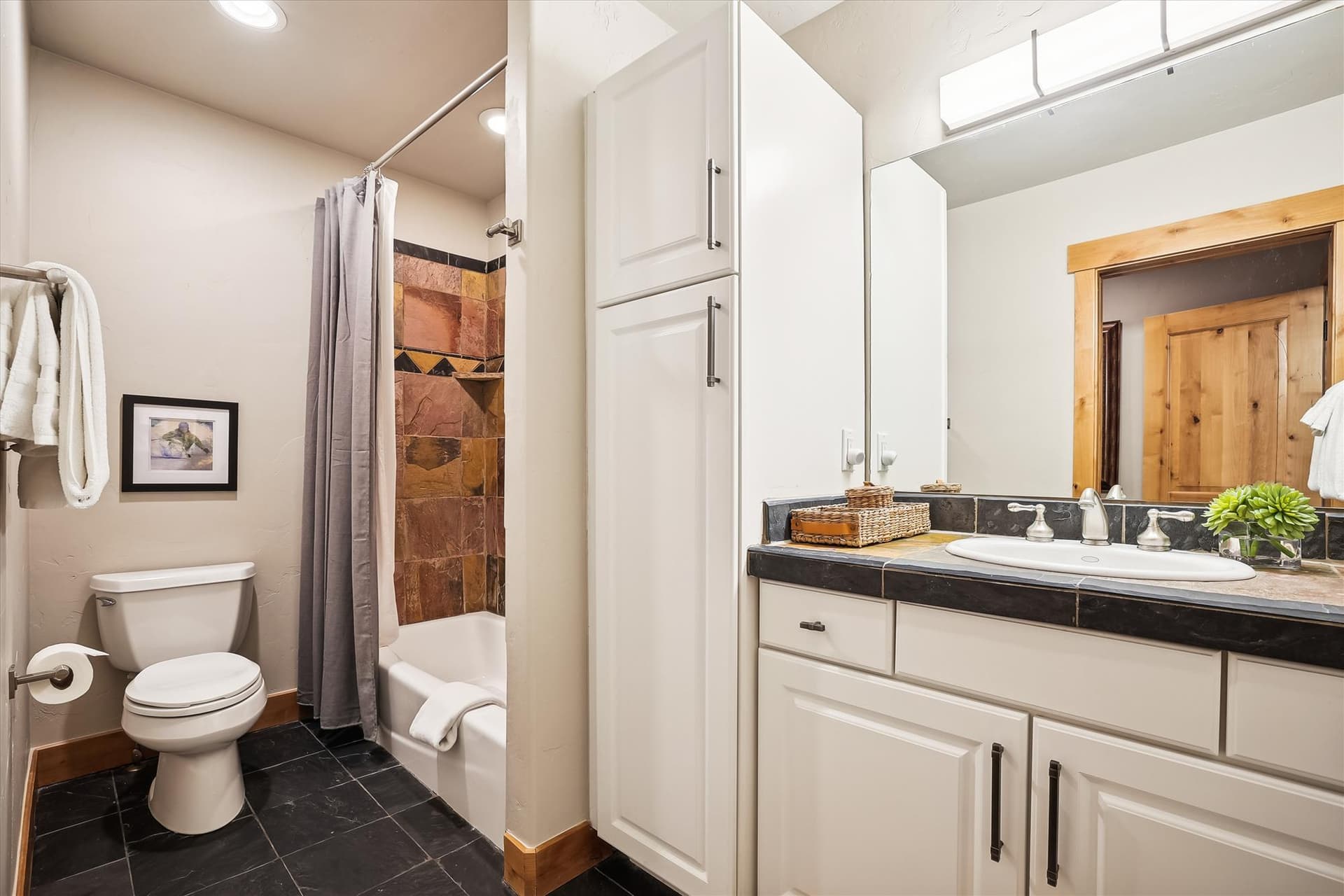Bathroom - Frisco Fling - Frisco Vacation Rental