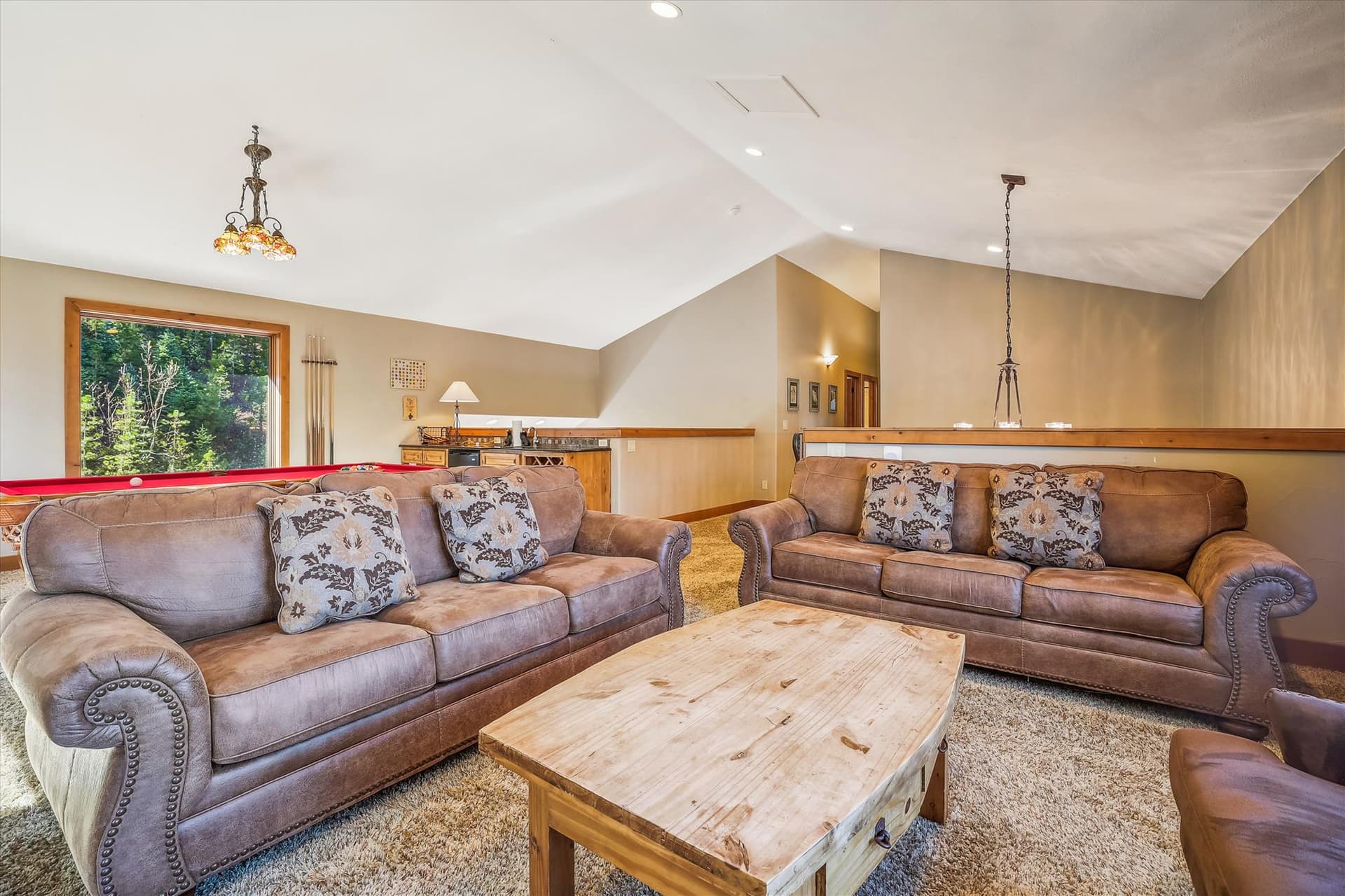 Living Area - High Point Lodge - Breckenridge Vacation Rental