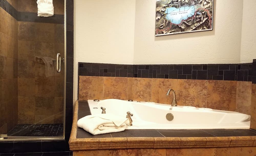 Jetted Tub