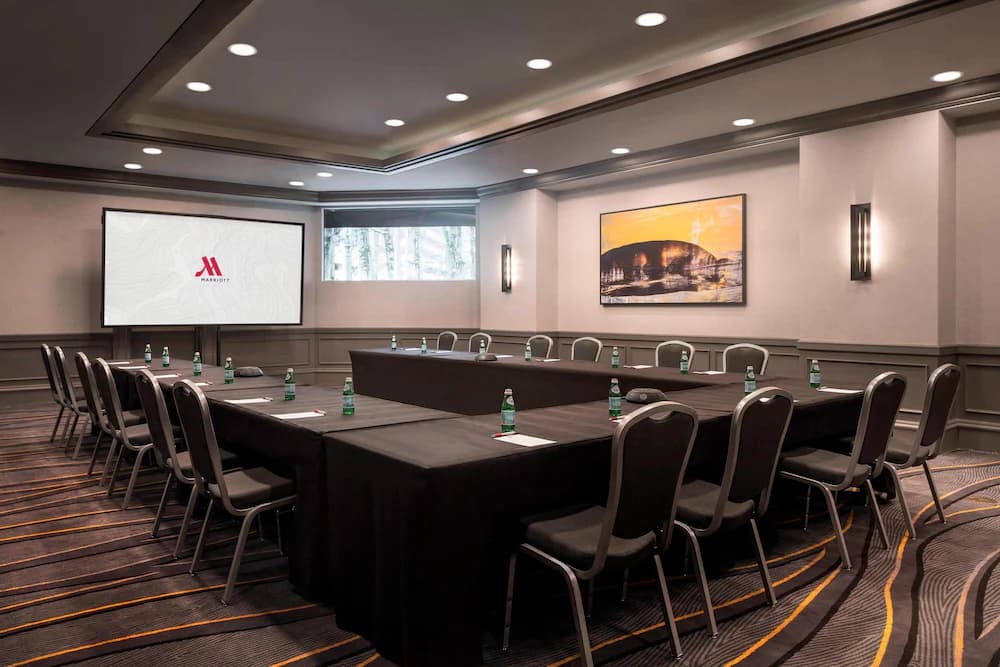 Meeting facility