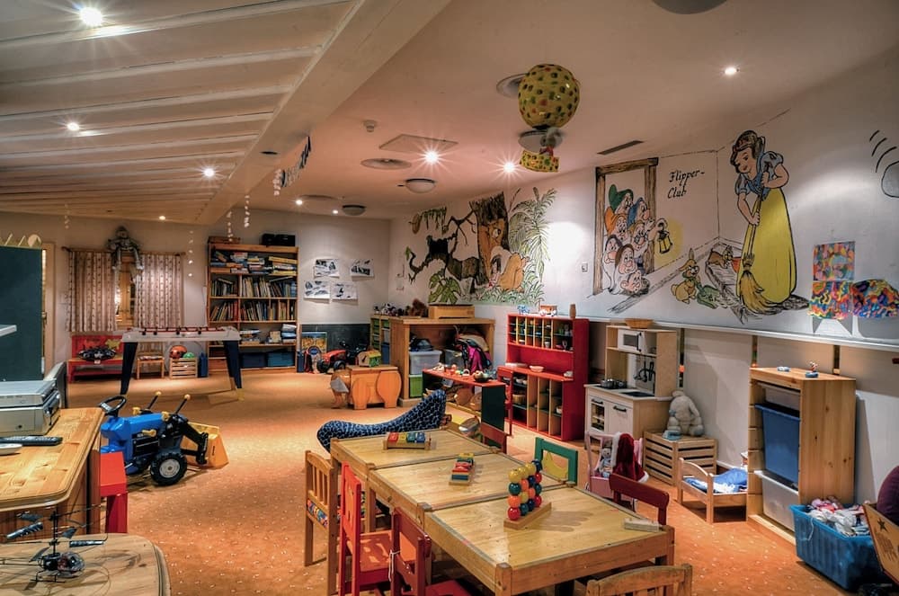 Children's play area - indoor