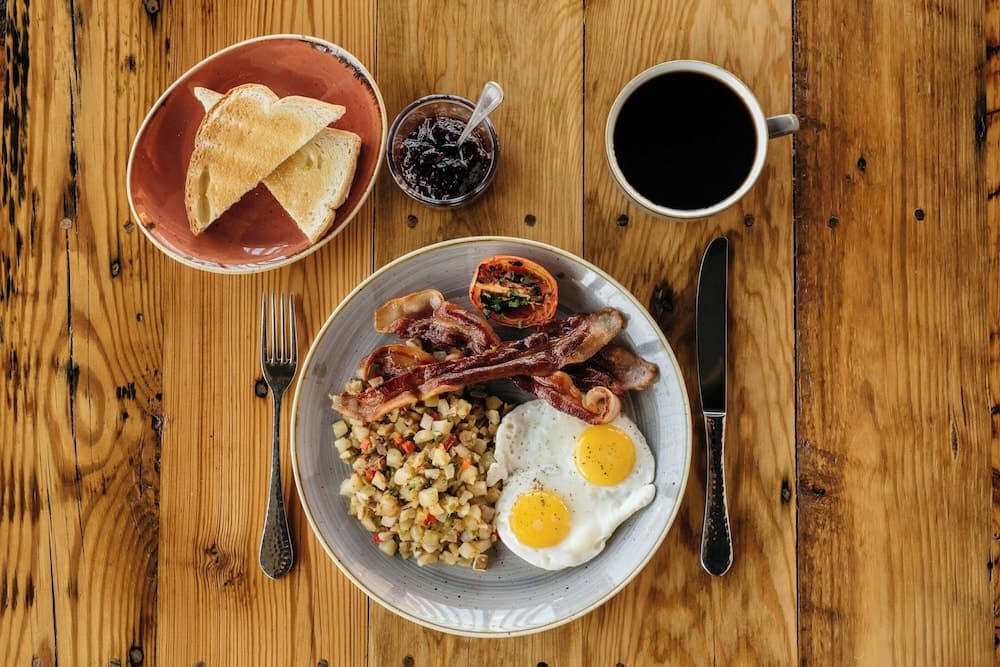 Breakfast meal