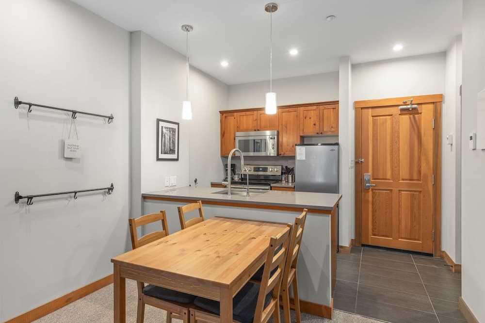 In-room dining