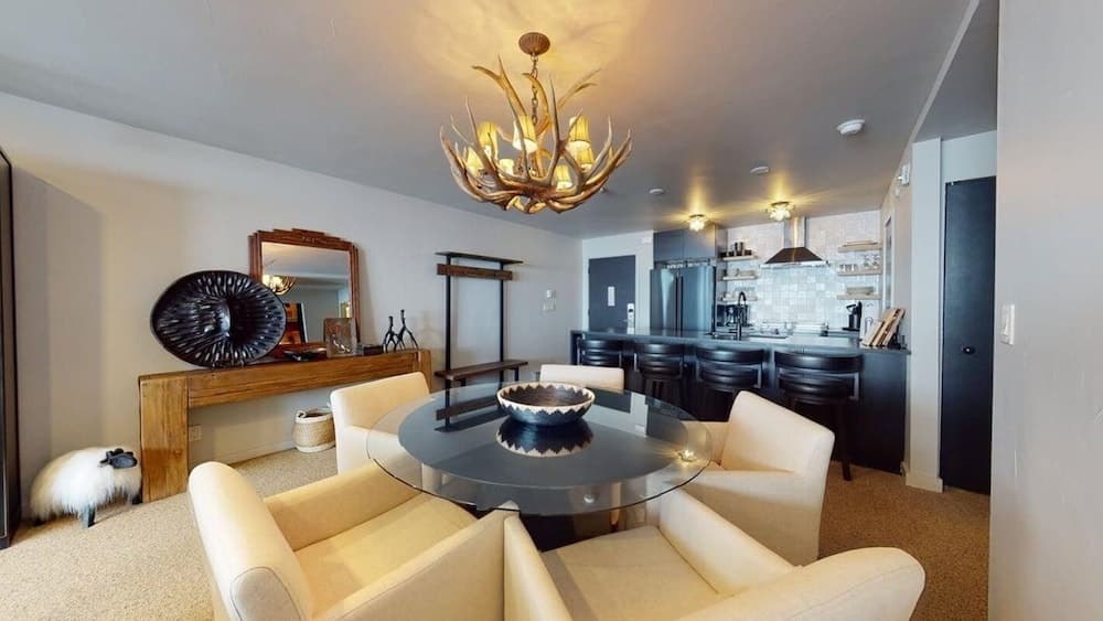 In-room dining