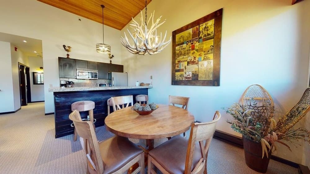 In-room dining