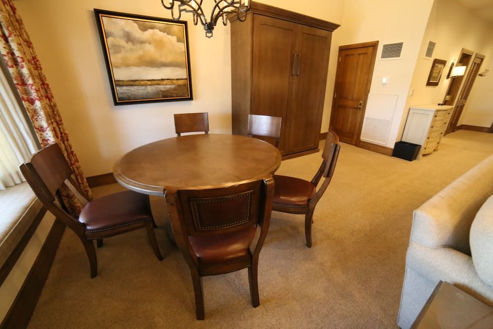 In-room dining