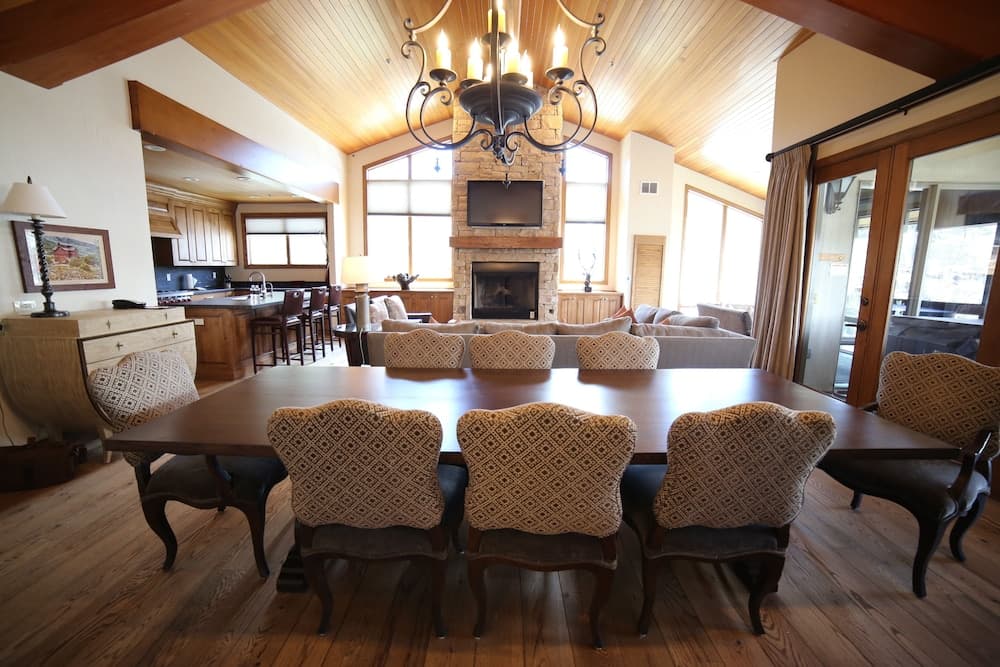 In-room dining