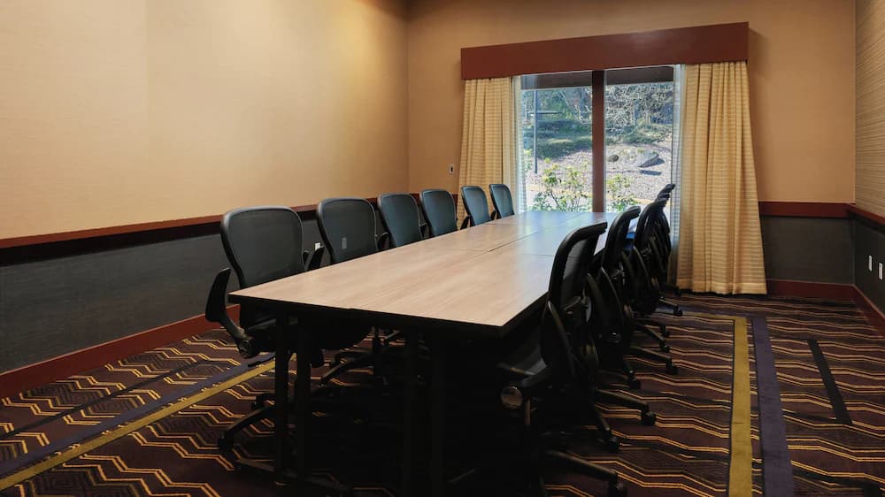 Meeting facility