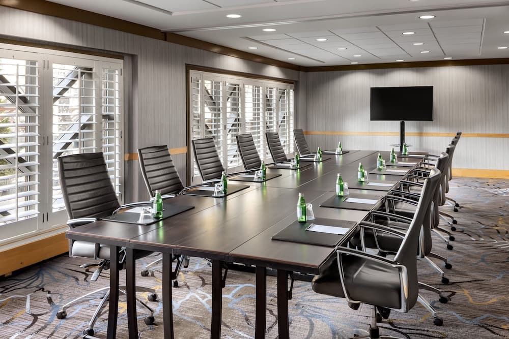 Meeting facility