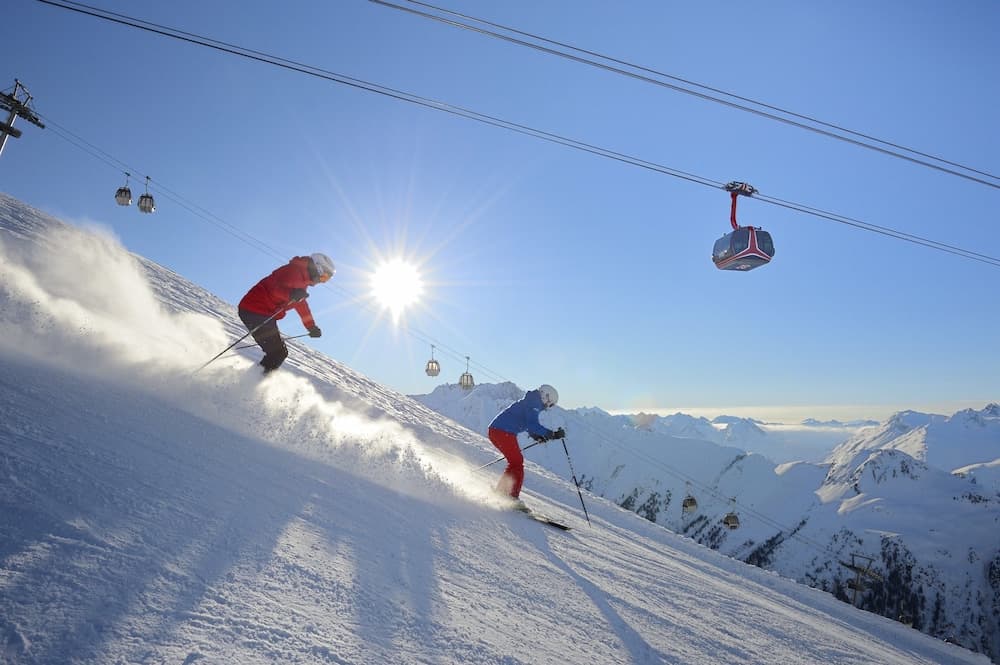 Snow and ski sports