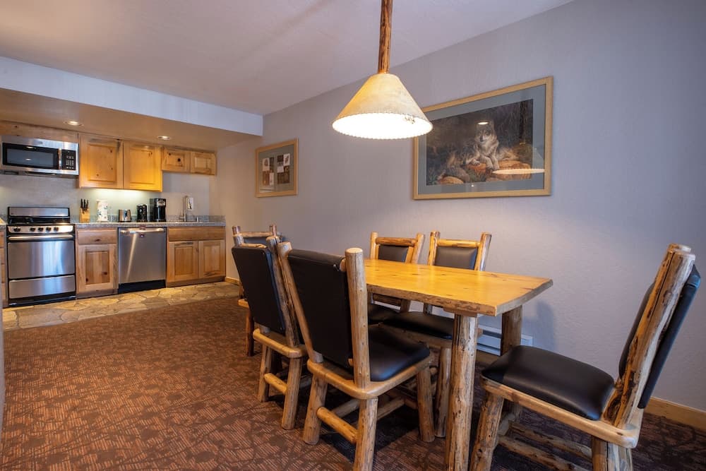 In-room dining