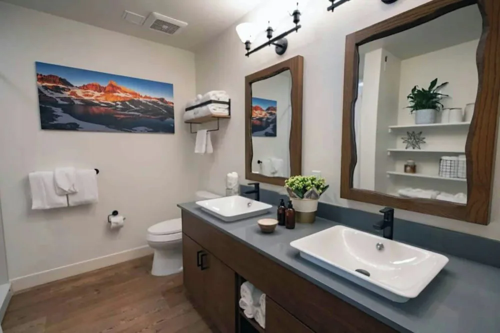 Bathroom amenities