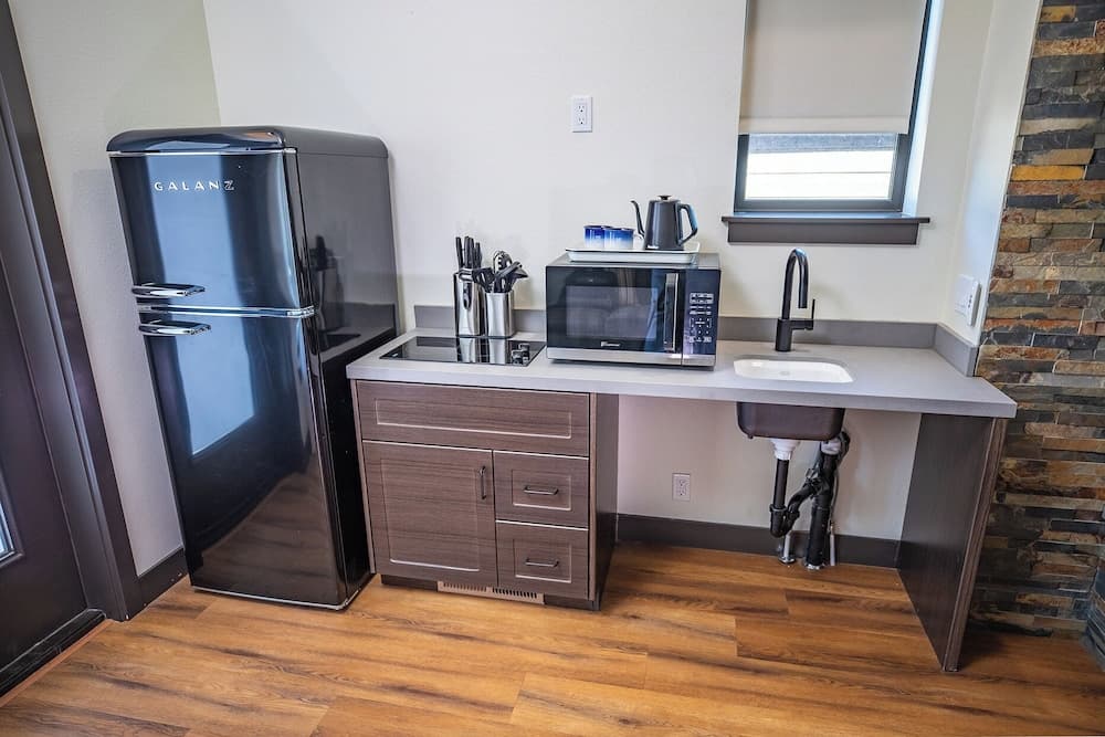 Private kitchenette