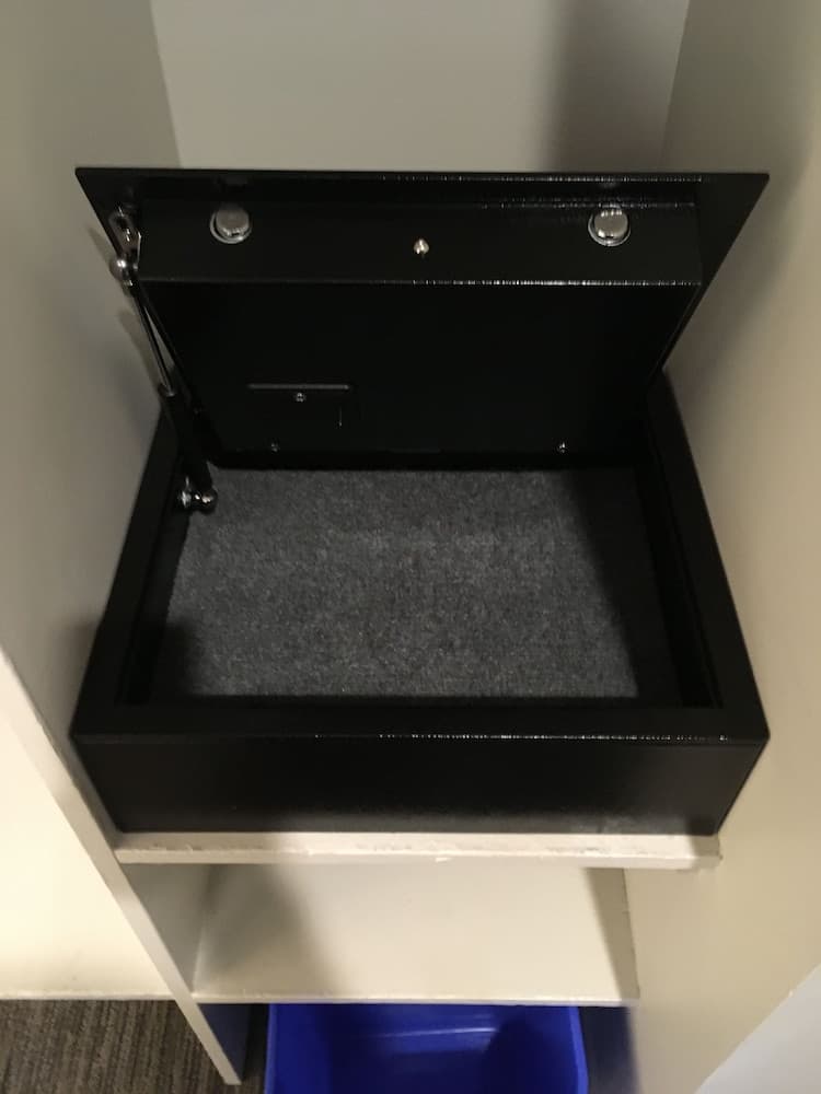 Room amenity