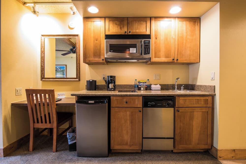 Private kitchenette