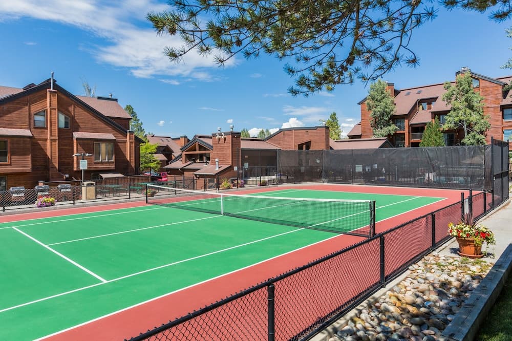 Tennis court