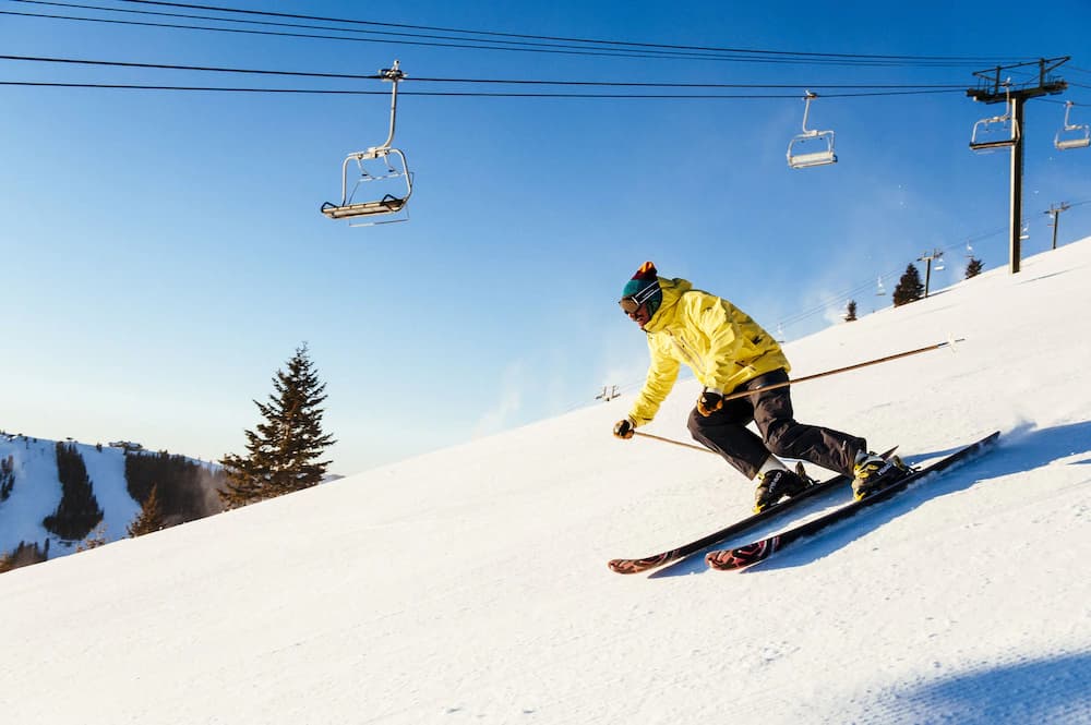 Snow and ski sports