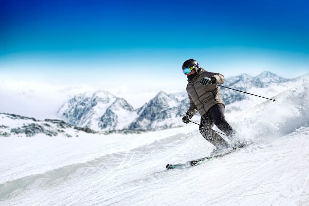 Snow and ski sports