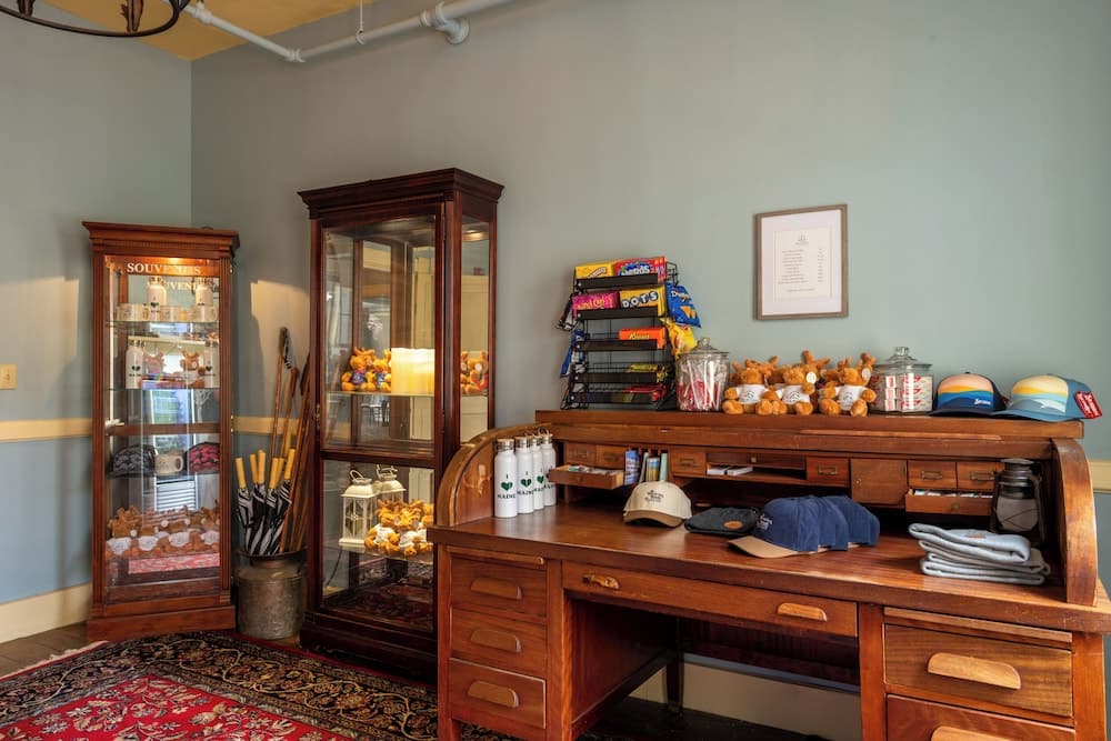 Gift shop