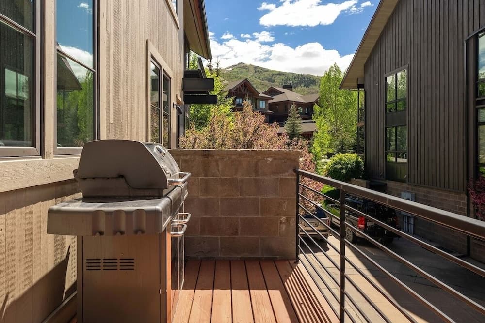 BBQ/picnic area