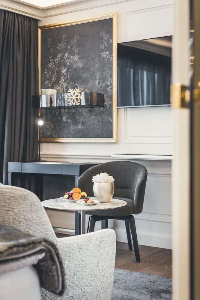 In-room dining