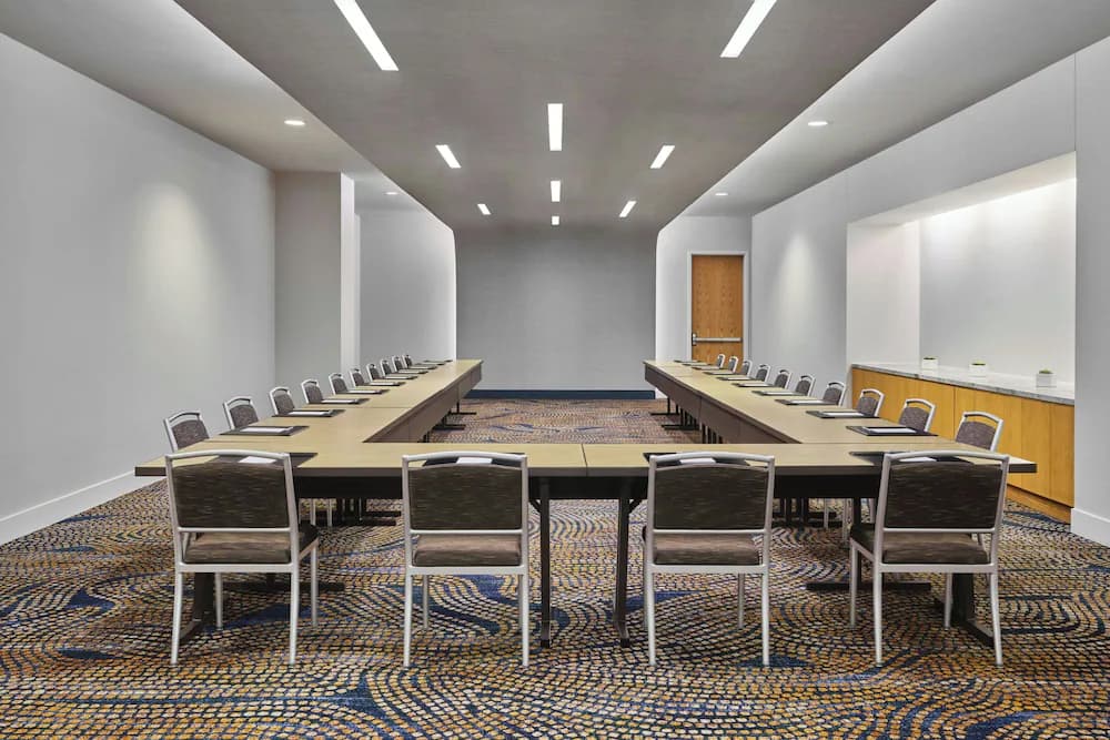 Meeting facility