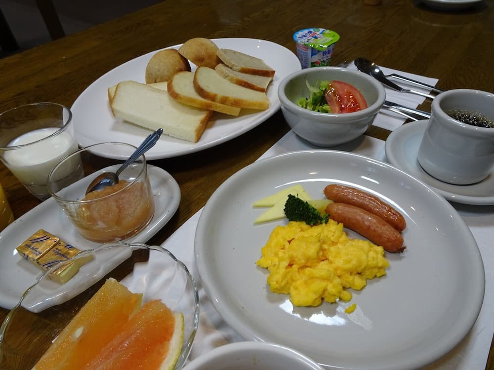 Breakfast meal