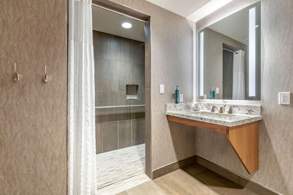 Bathroom shower