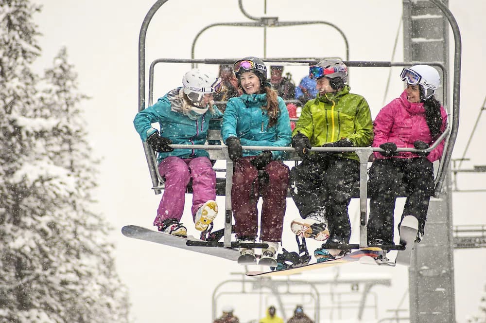 Snow and ski sports