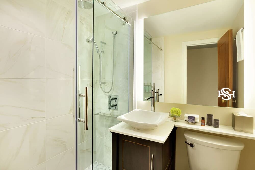 Bathroom shower