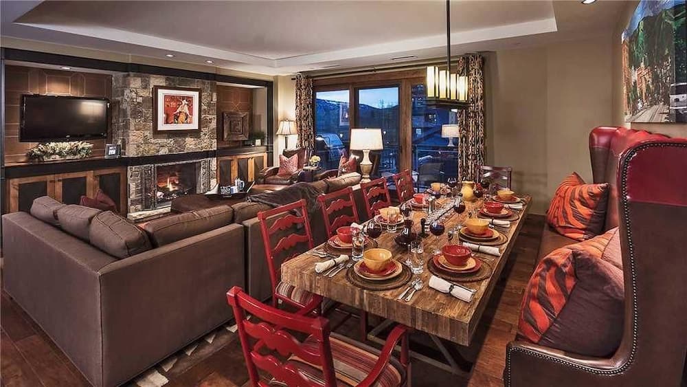 In-room dining