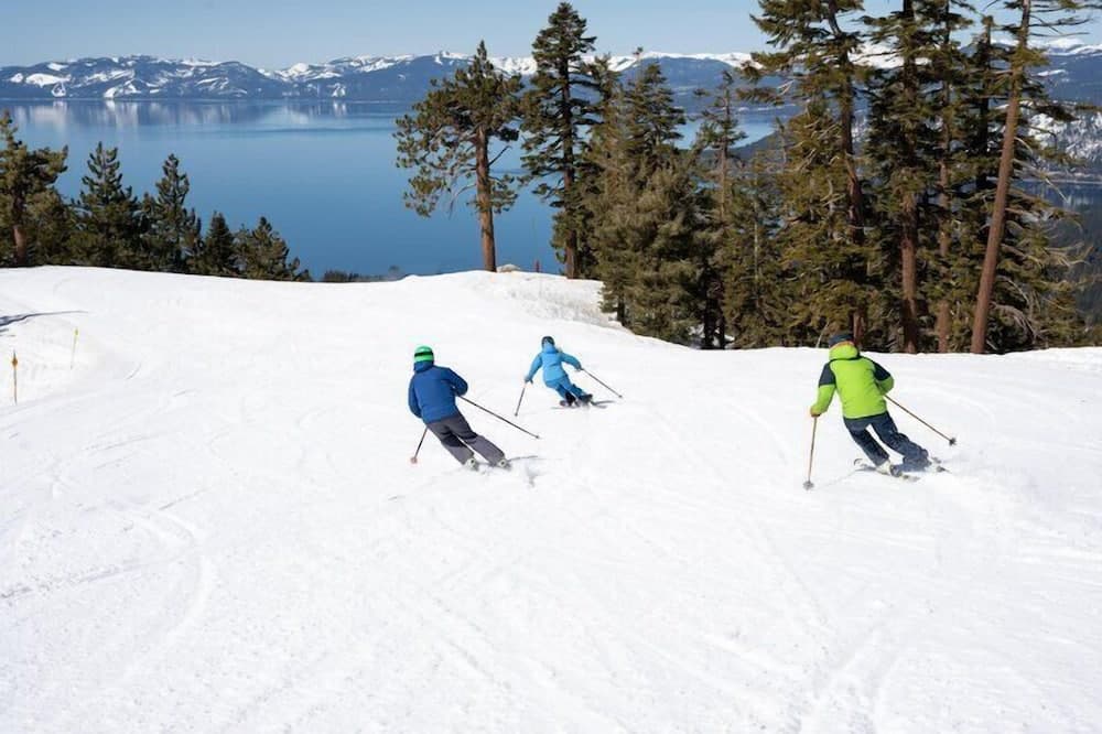 Snow and ski sports