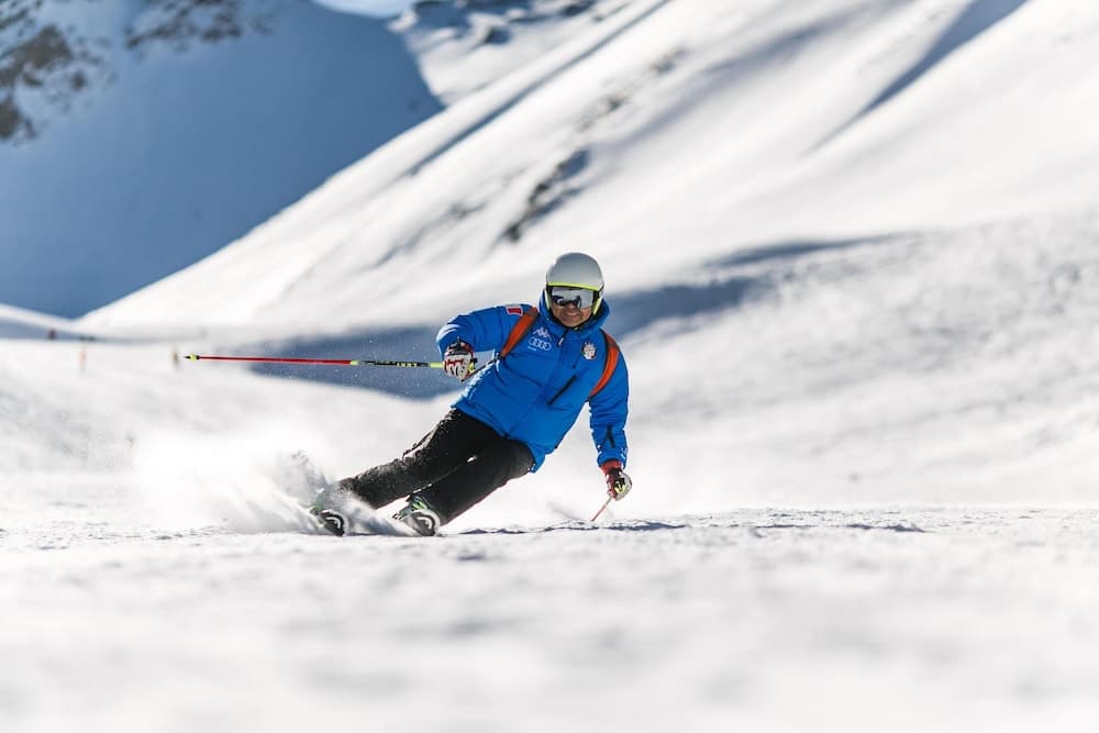 Snow and ski sports