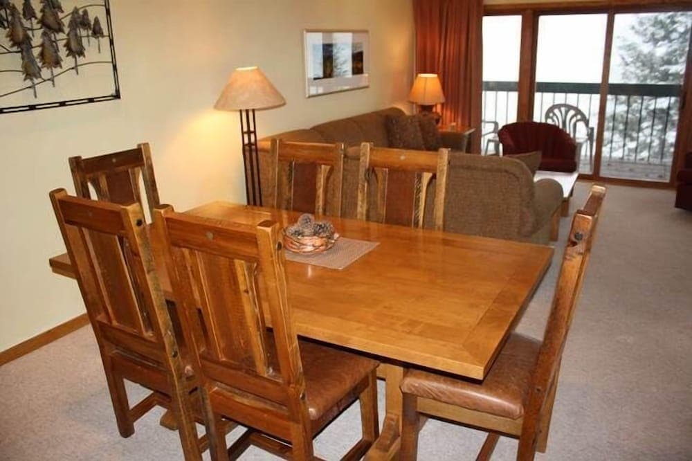 In-room dining