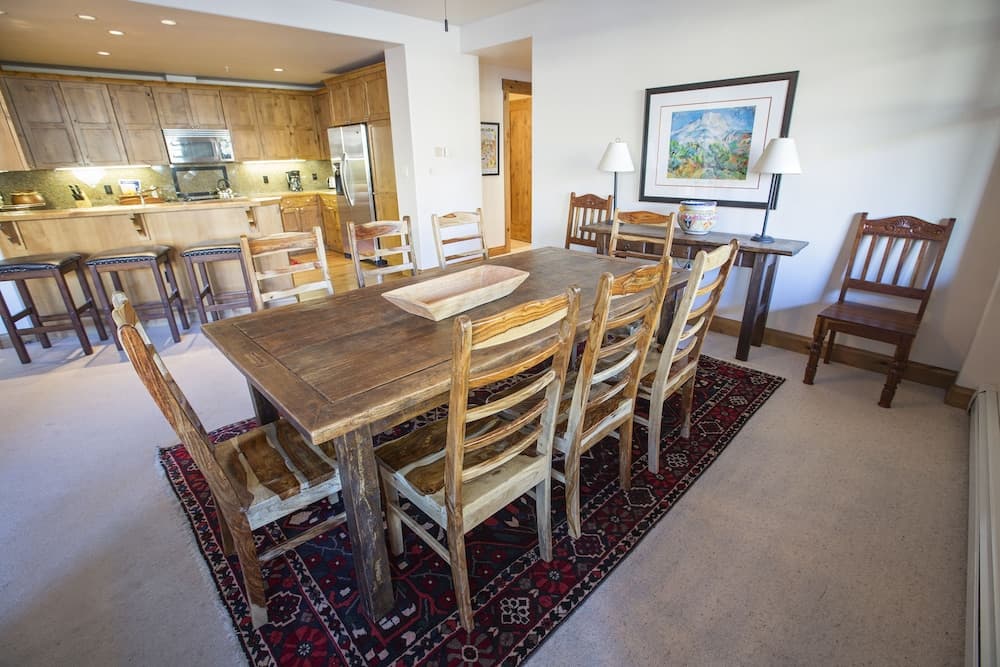In-room dining
