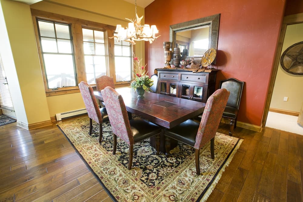 In-room dining