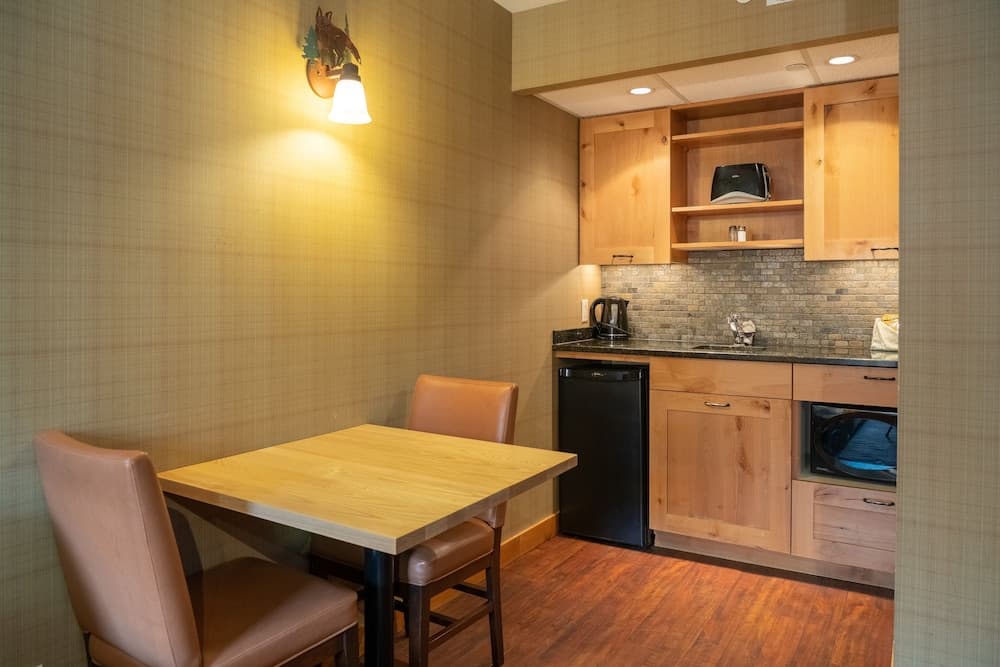 Private kitchenette