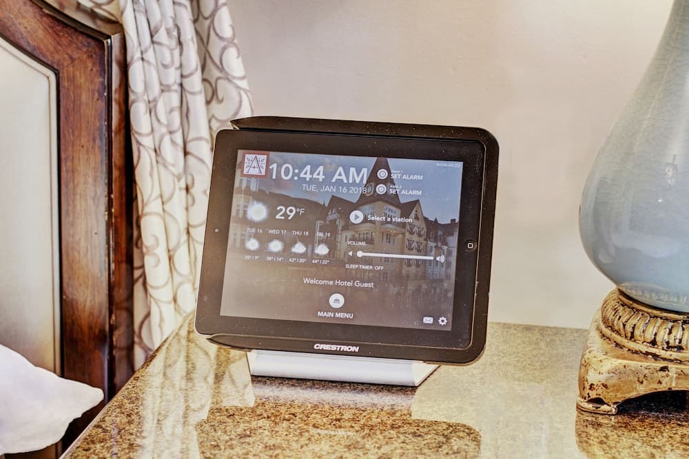 Room amenity