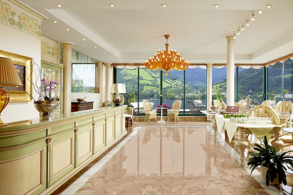 Spa reception