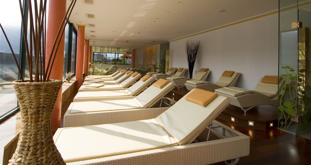 Sundeck