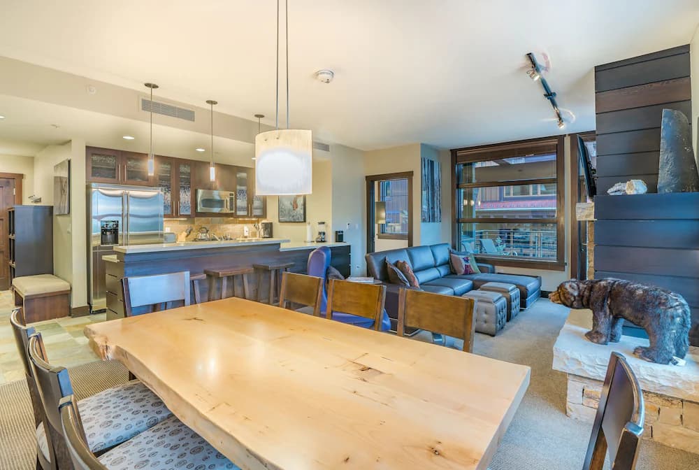 Dining room