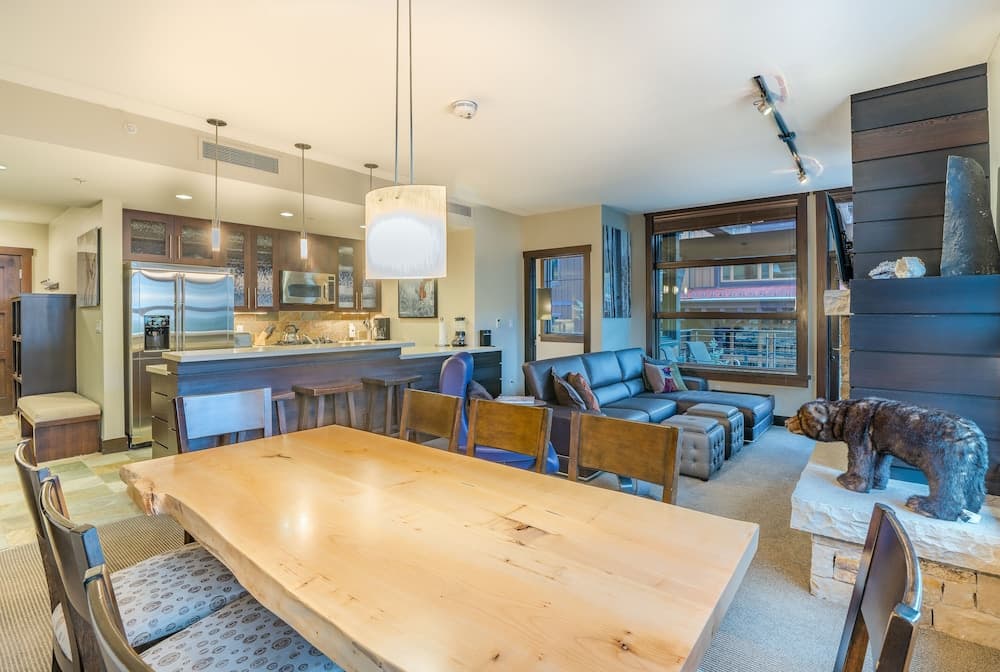 Dining room