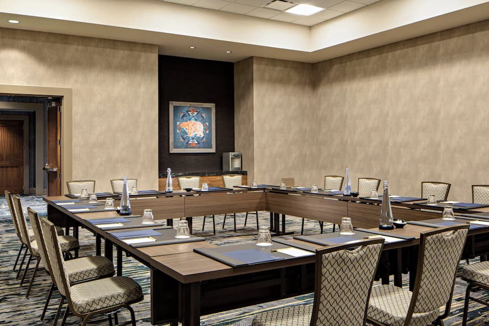 Meeting facility
