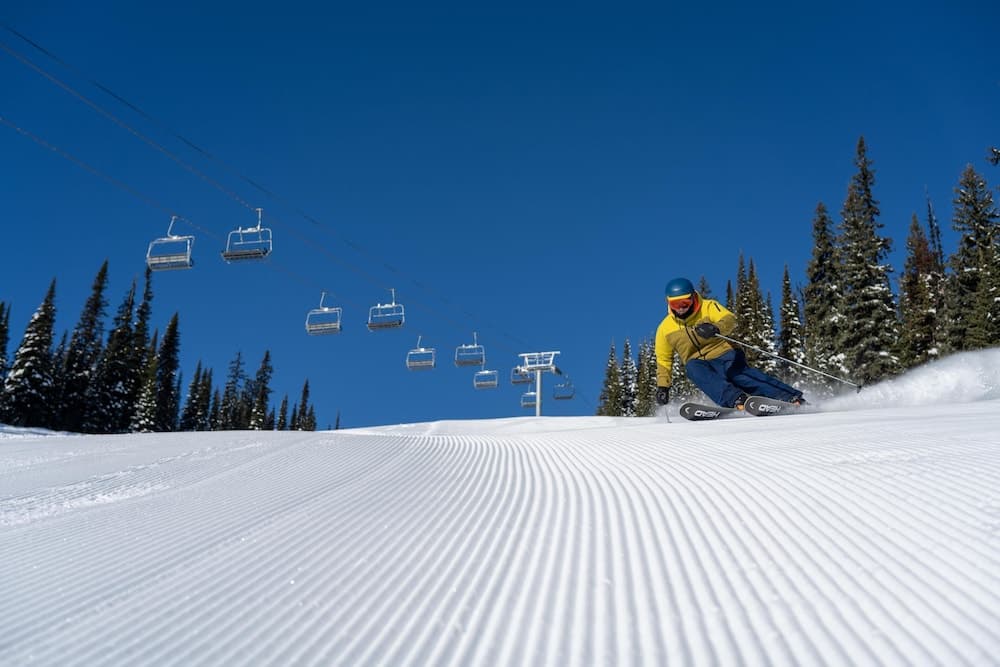 Snow and ski sports