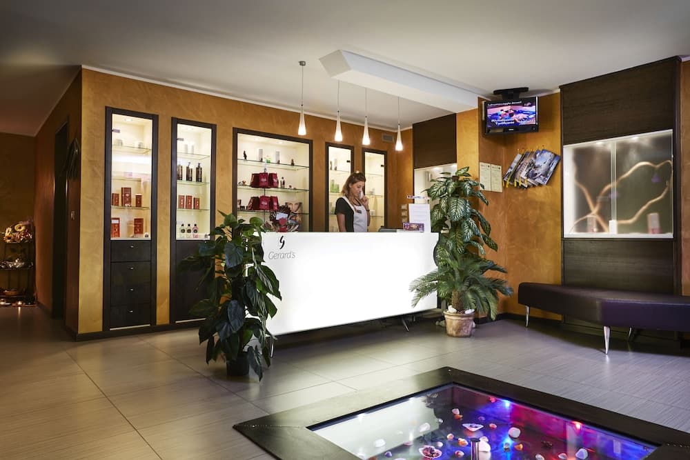 Spa reception