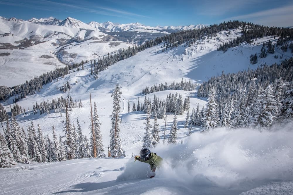 Snow and ski sports