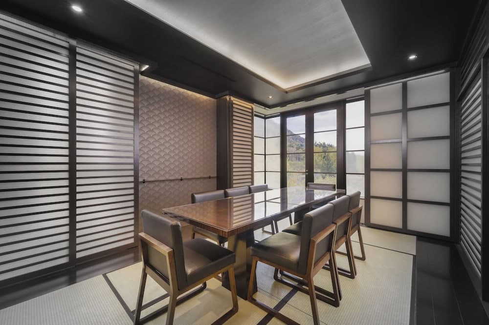 In-room dining